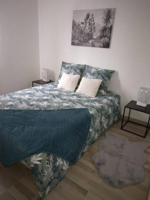 Appartement Cosy Avec Terrasse Vaux-Sur-Seine ภายนอก รูปภาพ